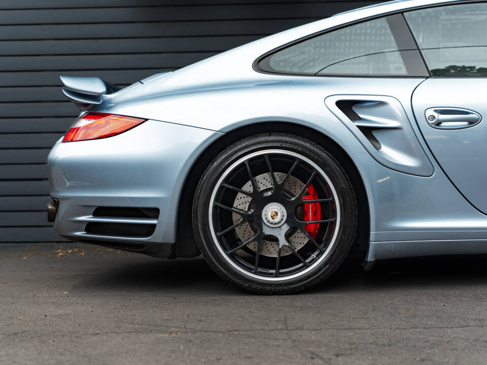 Bild 3/43 von Porsche 911 Turbo (2011)