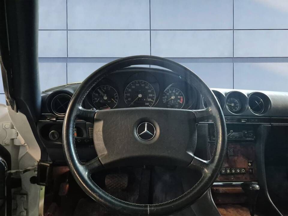 Bild 13/14 von Mercedes-Benz 500 SL (1989)