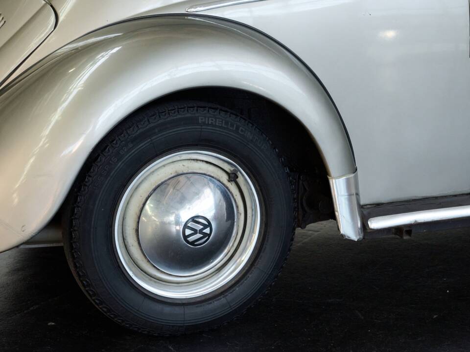 Bild 35/50 von Volkswagen Käfer 1200 Cabriolet (1957)