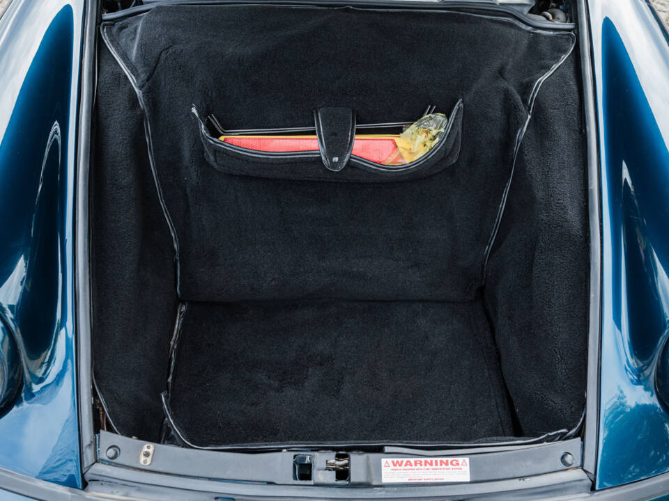 Image 34/87 of Porsche 911 Turbo 3.3 (1991)