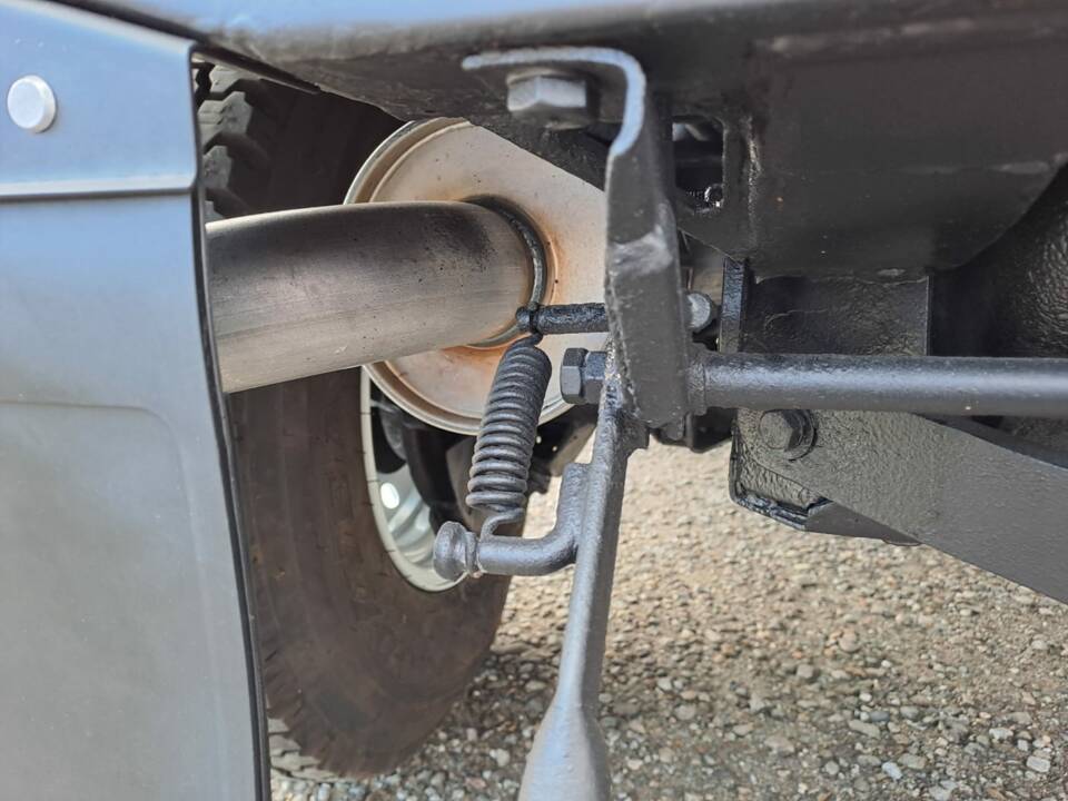 Immagine 75/83 di Land Rover Defender 90 Td5 (1999)