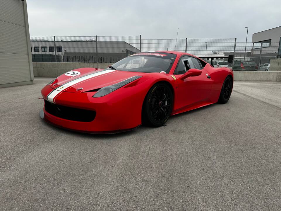 Bild 6/17 von Ferrari 458 Italia GT3 (2011)