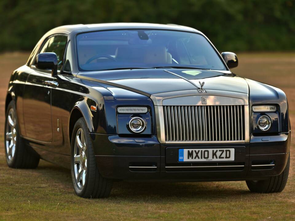 Image 23/50 of Rolls-Royce Phantom Coupé (2010)