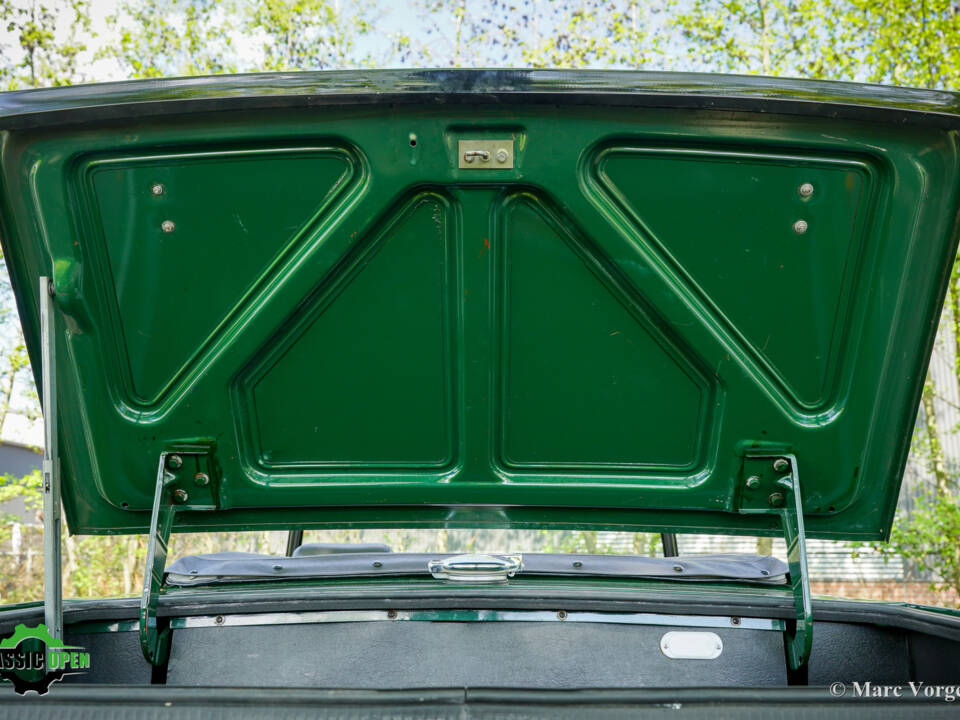 Image 49/52 of Triumph TR 6 (1973)