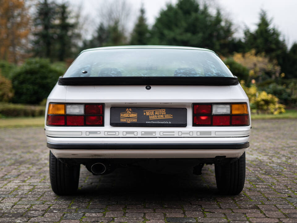 Bild 21/40 von Porsche 924 (1985)