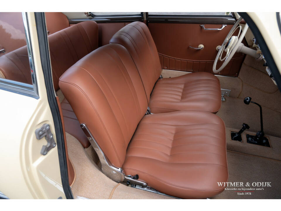 Image 22/29 de Porsche 356 A 1600 (1957)