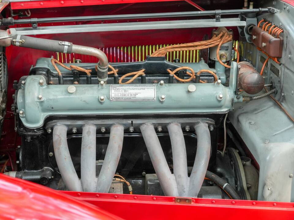 Image 18/50 of Alfa Romeo 6C 2300 Pescara (1934)