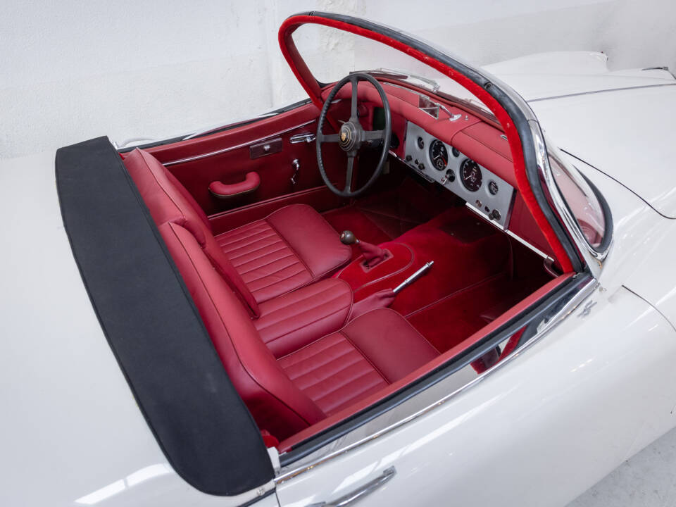 Imagen 16/30 de Jaguar XK 150 3.4 S OTS (1958)