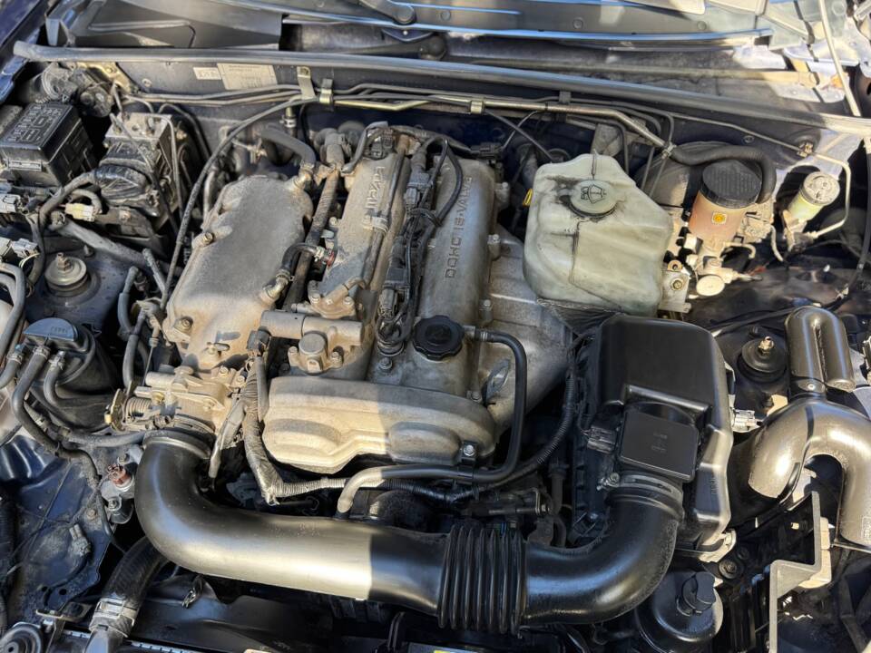 Imagen 31/43 de Mazda MX-5 1.8 (2001)