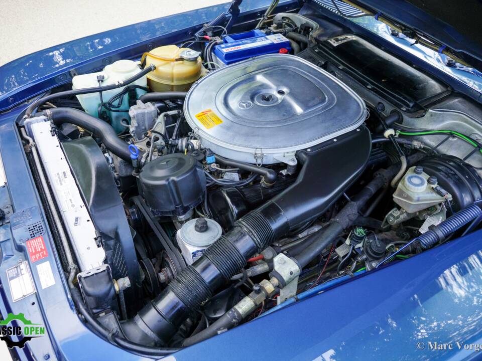 Immagine 18/60 di Mercedes-Benz 420 SL (1987)
