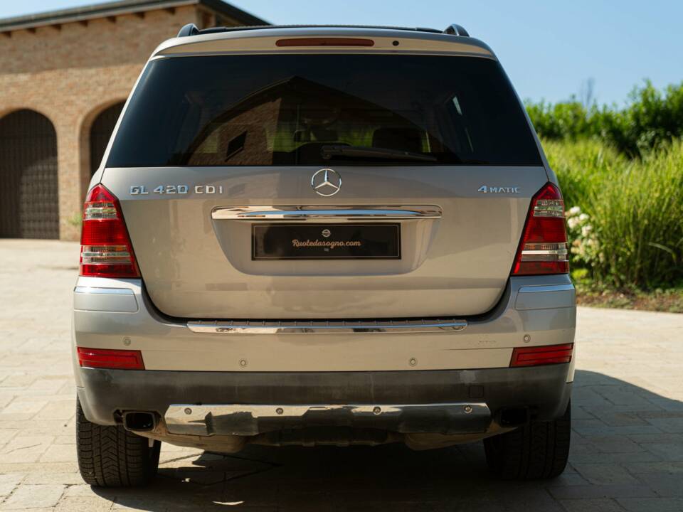 Bild 15/50 von Mercedes-Benz GL 420 CDI 4MATIC (2006)