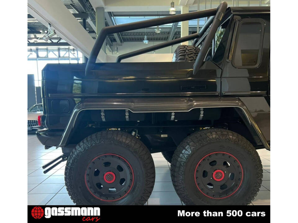 Image 10/15 of Mercedes-Benz G 63 AMG 6x6 (2013)