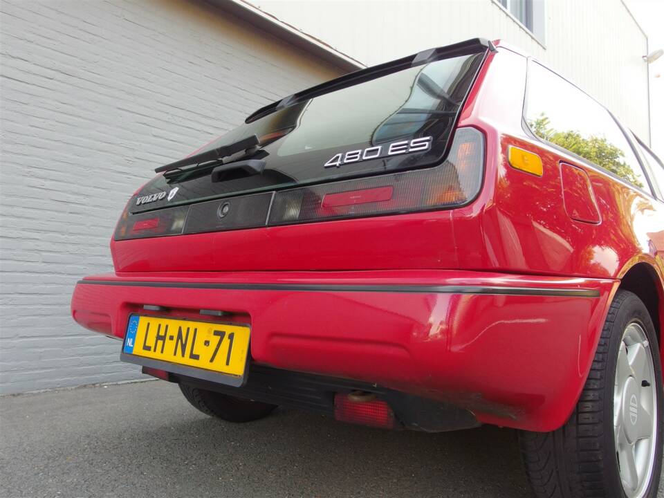 Image 24/93 de Volvo 480 ES (1995)