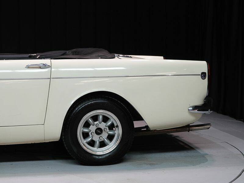 Image 14/15 of Sunbeam Tiger Mk I (1966)