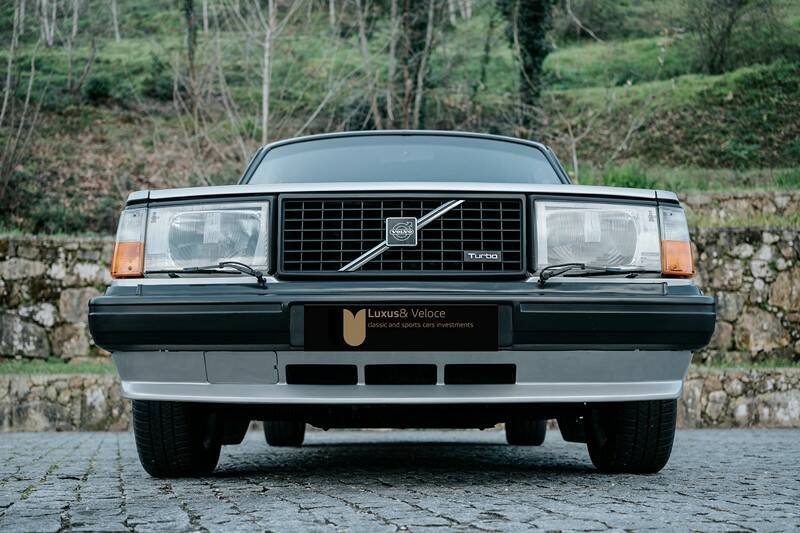 Imagen 35/61 de Volvo 244 Turbo (1982)