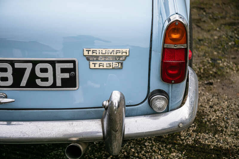 Image 21/29 de Triumph TR 5 PI (1968)