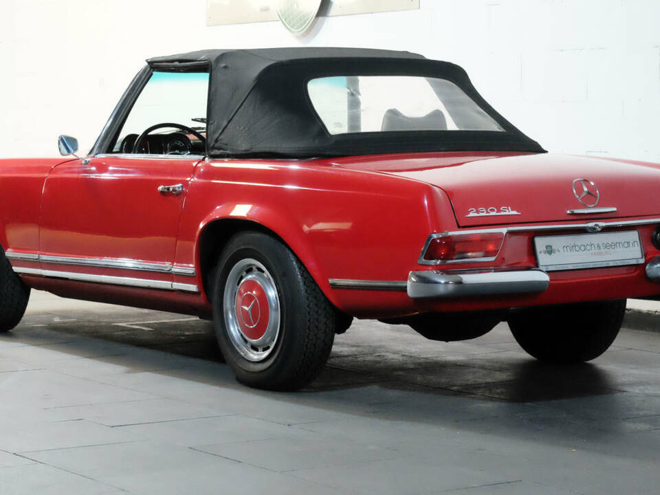 Imagen 18/28 de Mercedes-Benz 230 SL (1964)