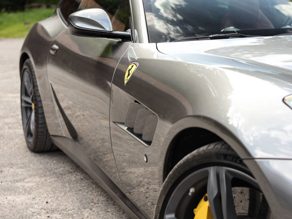 Immagine 12/61 di Ferrari GTC4Lusso (2017)