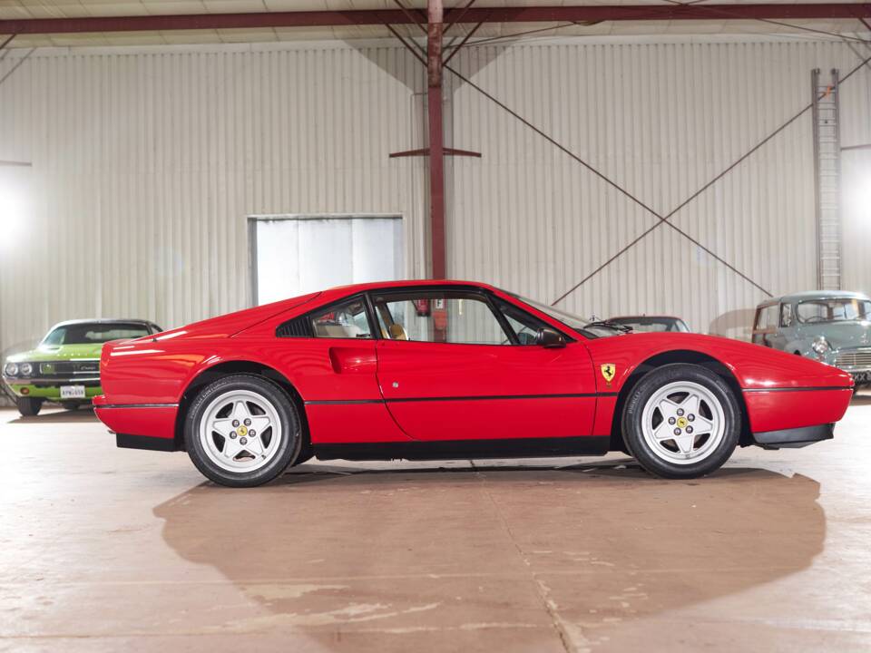 Image 6/79 of Ferrari 328 GTB (1985)