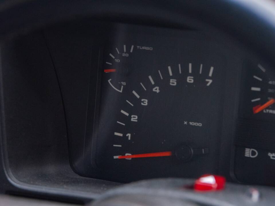 Image 24/50 of Ford Sierra RS Cosworth (1987)