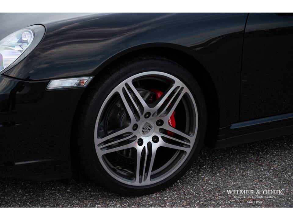 Bild 24/39 von Porsche 911 Carrera 4 (2006)