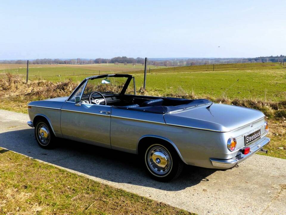 BMW 1600 Cabriolet silber metallic 1969