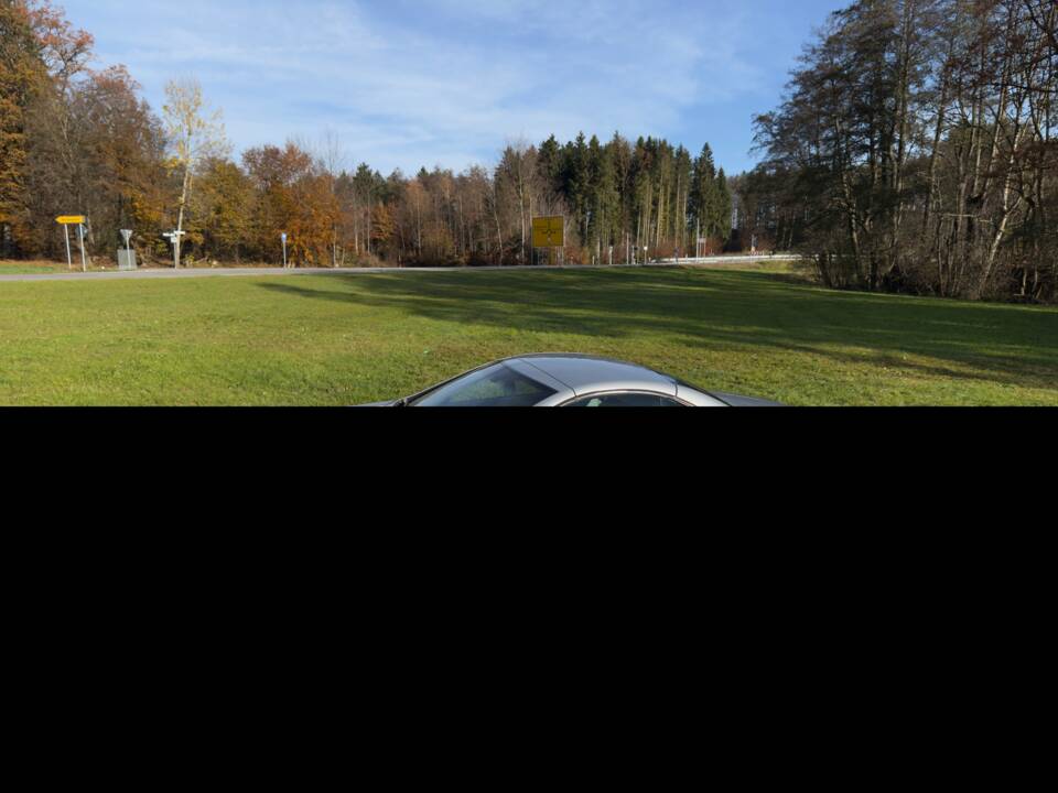 Image 72/89 of Mercedes-Benz SL 500 (2002)