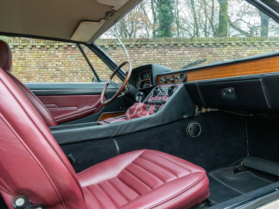 Bild 7/50 von Lamborghini Espada 400 GT (1973)