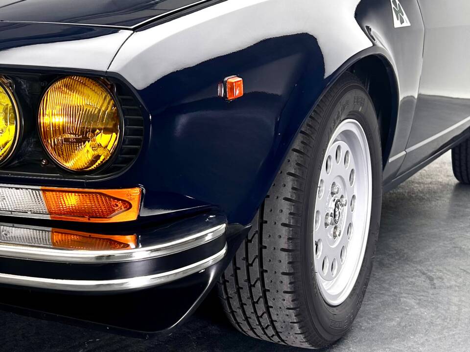 Image 4/14 of Alfa Romeo Alfetta GTV 2.0 (1979)