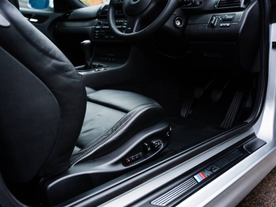 Bild 54/68 von BMW M3 (2003)