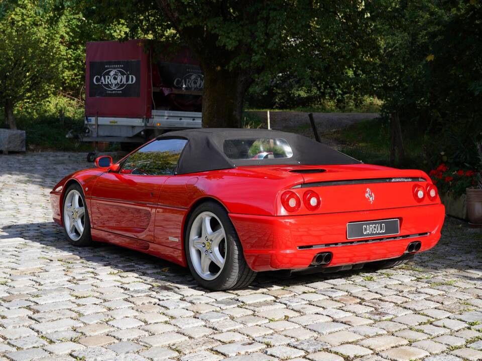 Bild 6/12 von Ferrari F 355 Spider (1997)