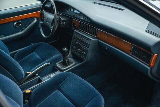 Bild 11/15 von Audi 200 - 2.2 20V Turbo quattro (1989)