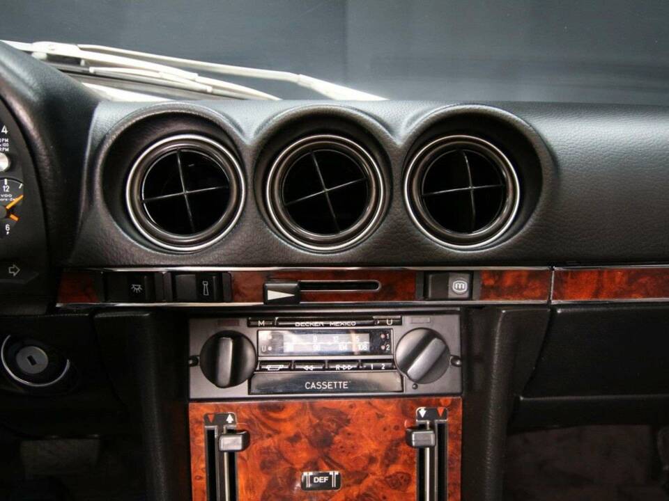 Afbeelding 18/50 van Mercedes-Benz 450 SLC 5,0 (1979)
