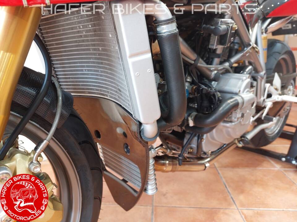 Immagine 56/58 di Ducati 998 R (2002)