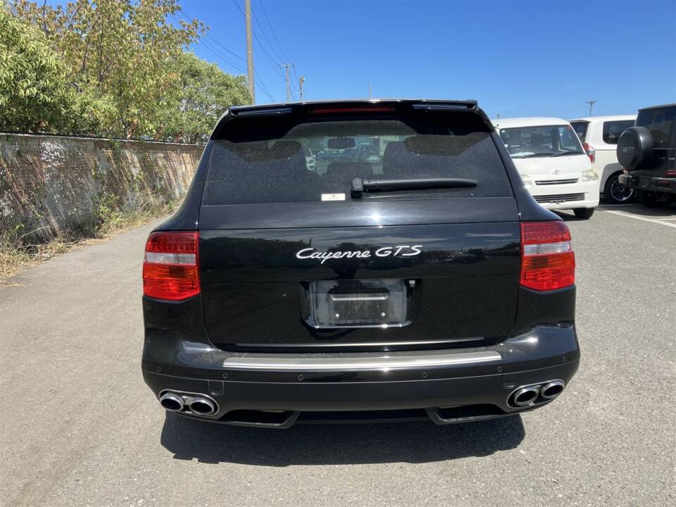 Immagine 7/40 di Porsche Cayenne GTS (2008)