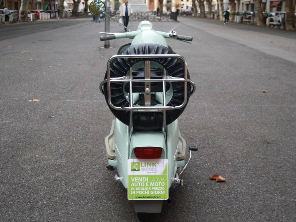 Image 15/50 de Innocenti DUMMY (1962)