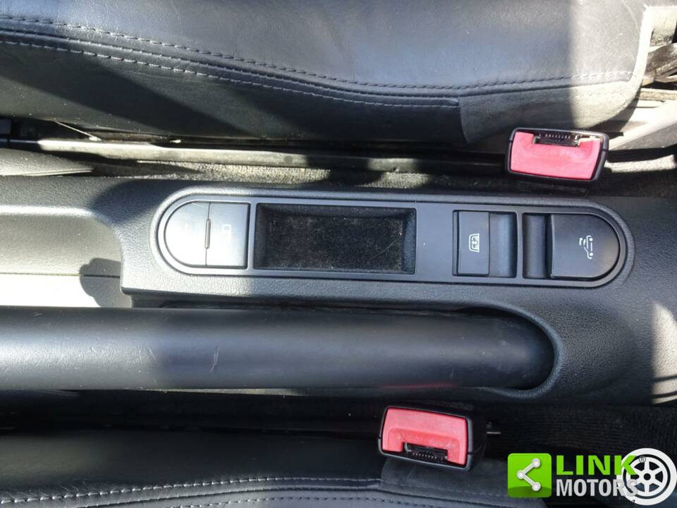 Bild 29/40 von Audi TT 1.8 T (2000)