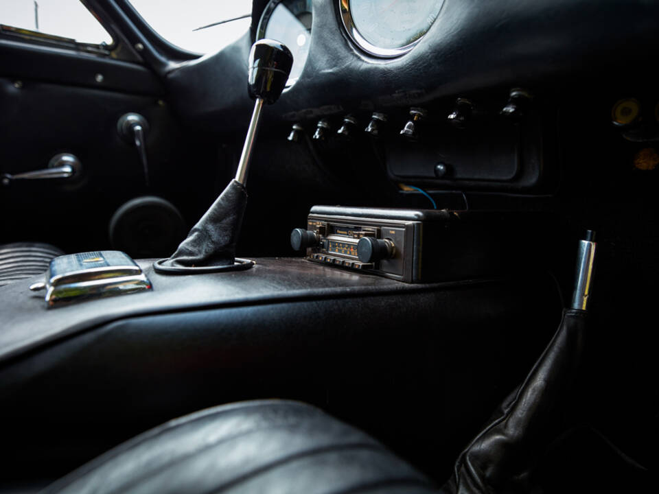 Immagine 12/50 di Ferrari 250 GT Berlinetta Lusso (1964)