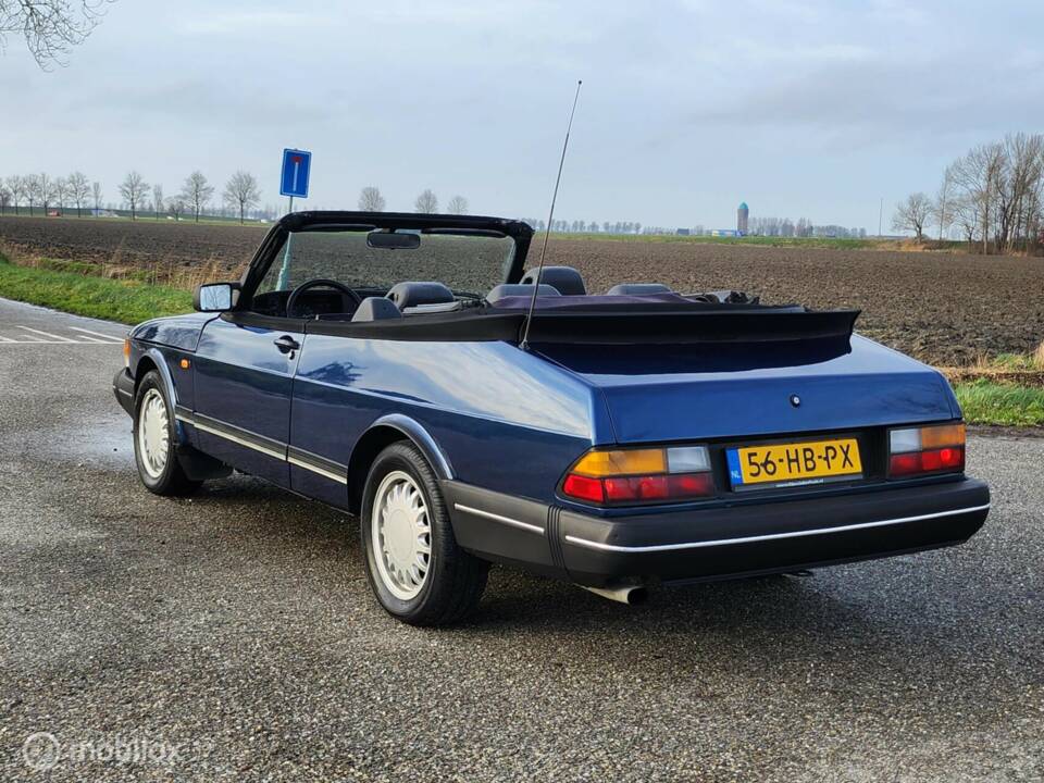 Image 10/31 de Saab 900 Turbo (1992)