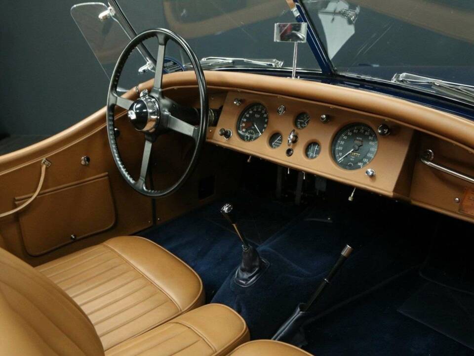 Afbeelding 23/50 van Jaguar XK 120 OTS (1952)