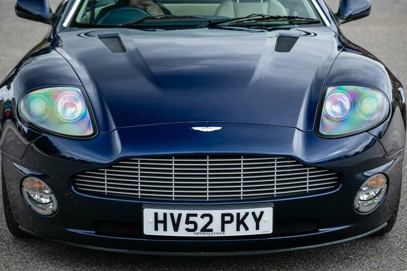Bild 29/43 von Aston Martin V12 Vanquish (2003)