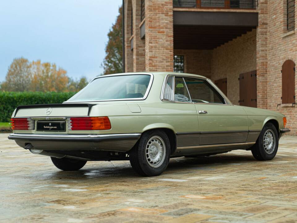 Image 6/50 of Mercedes-Benz 500 SLC (1984)