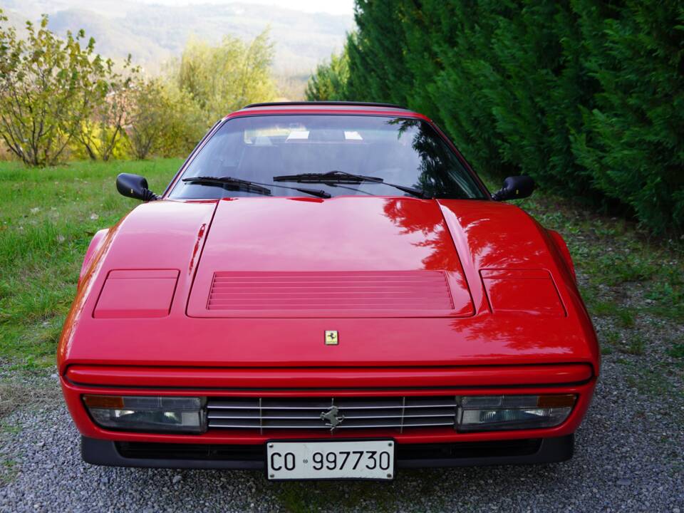 Immagine 2/100 di Ferrari 208 GTS Turbo (1989)