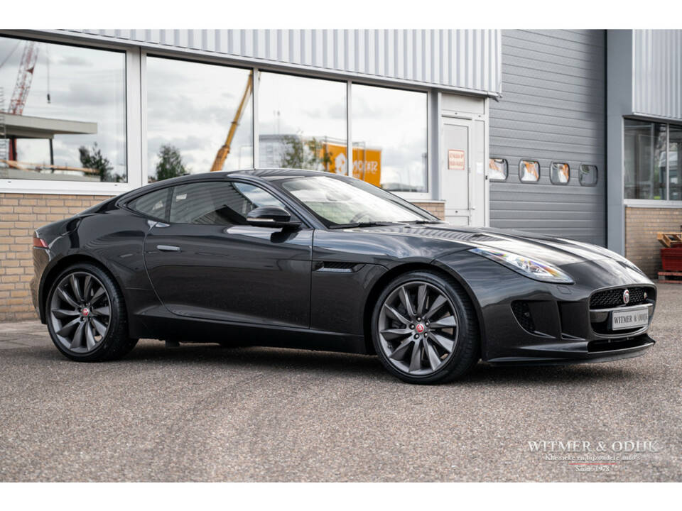 Bild 19/29 von Jaguar F-Type S (2015)