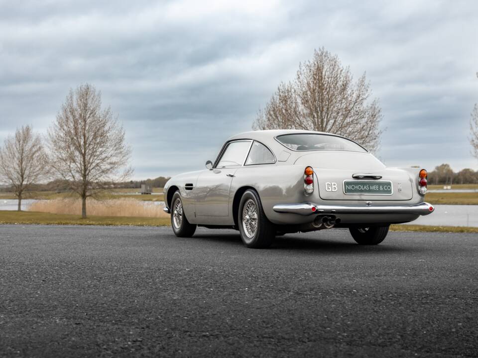 Bild 11/39 von Aston Martin DB 5 Vantage (1964)