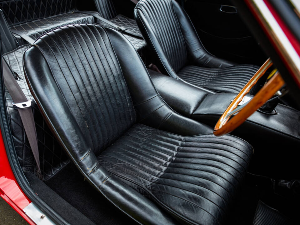 Immagine 10/50 di Ferrari 250 GT Berlinetta Lusso (1964)