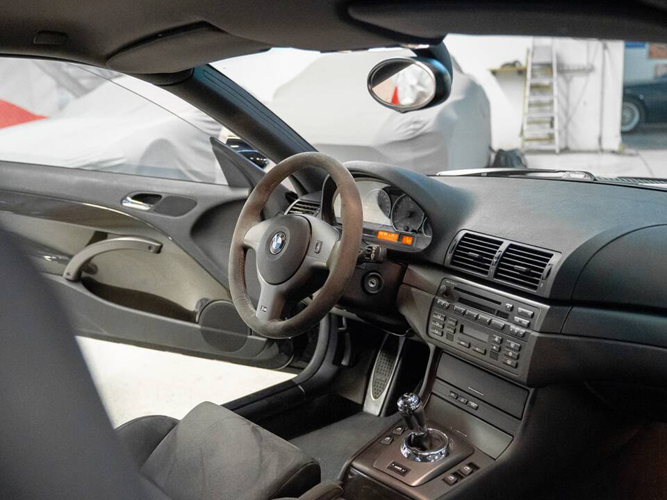 Imagen 33/50 de BMW M3 CSL (2004)