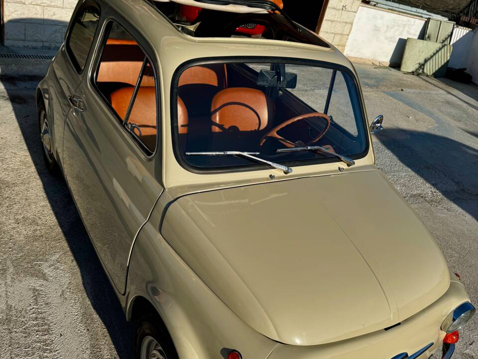 Image 8/39 of FIAT 500 F (1968)