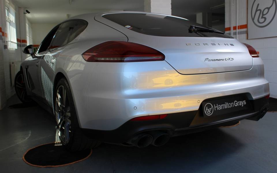 Bild 37/42 von Porsche Panamera GTS (2014)