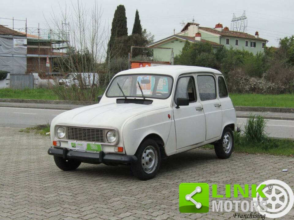 Image 2/10 de Renault R 4 TL (1987)